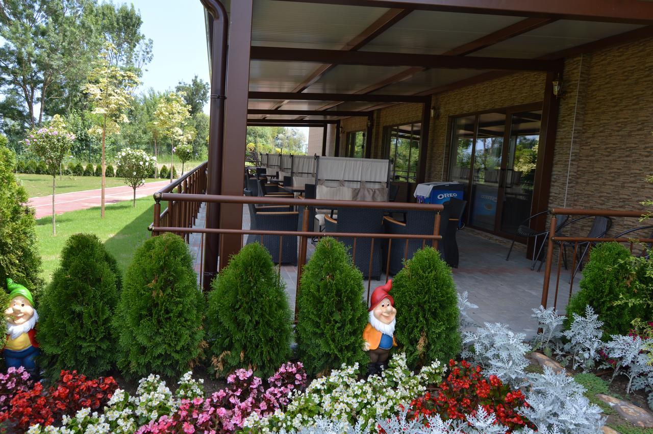 Camp And Pool Kranevo Exterior foto