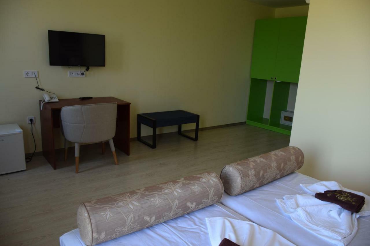 Camp And Pool Kranevo Exterior foto